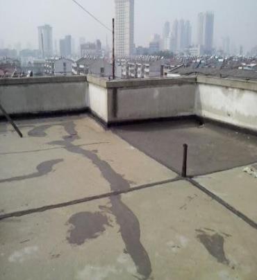 巨鹿漏水维修 楼顶漏水是什么原因，楼顶漏水维修方法是什么?